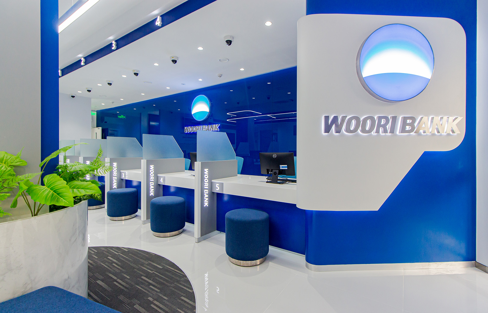 WOORI Bank, Prampir Meakkakra Branch, Phnom Penh